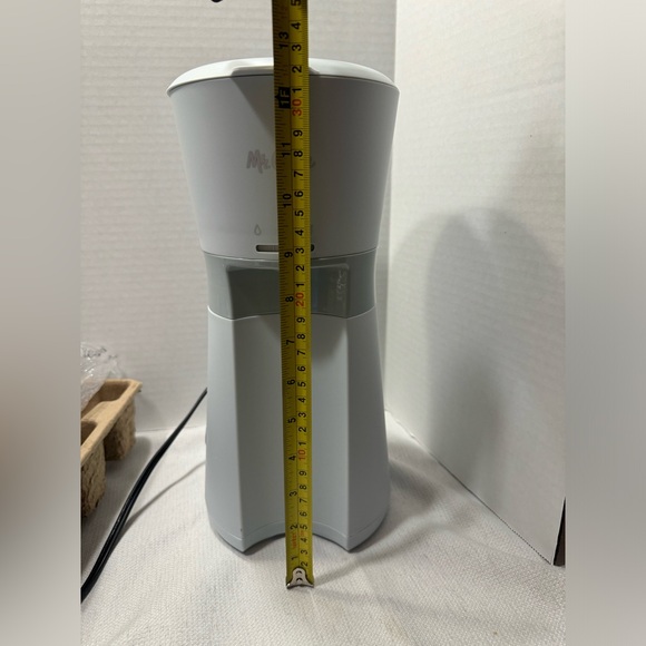 New/Open Box Mr. Coffee Single Serve Ice Coffeemaker, White - Picture 12 of 16